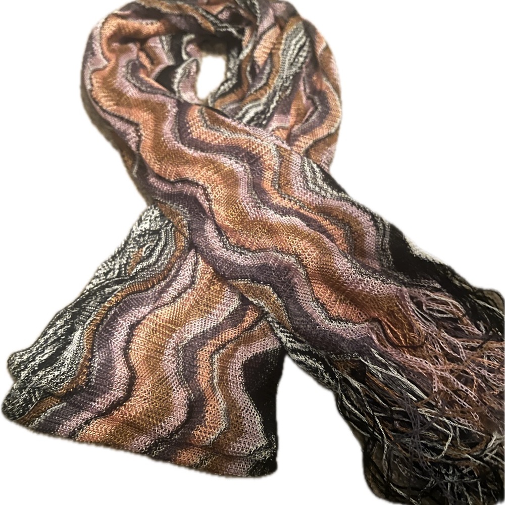 Missoni Elegant Wave Pattern Scarf in Pink and Brown
